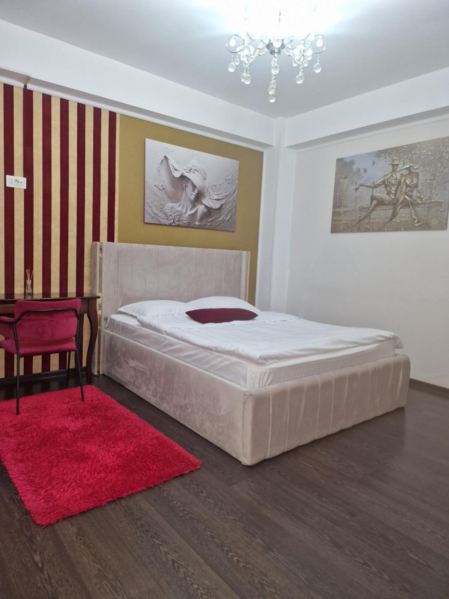 Hotel Jolie Apartments Галац Номер фото