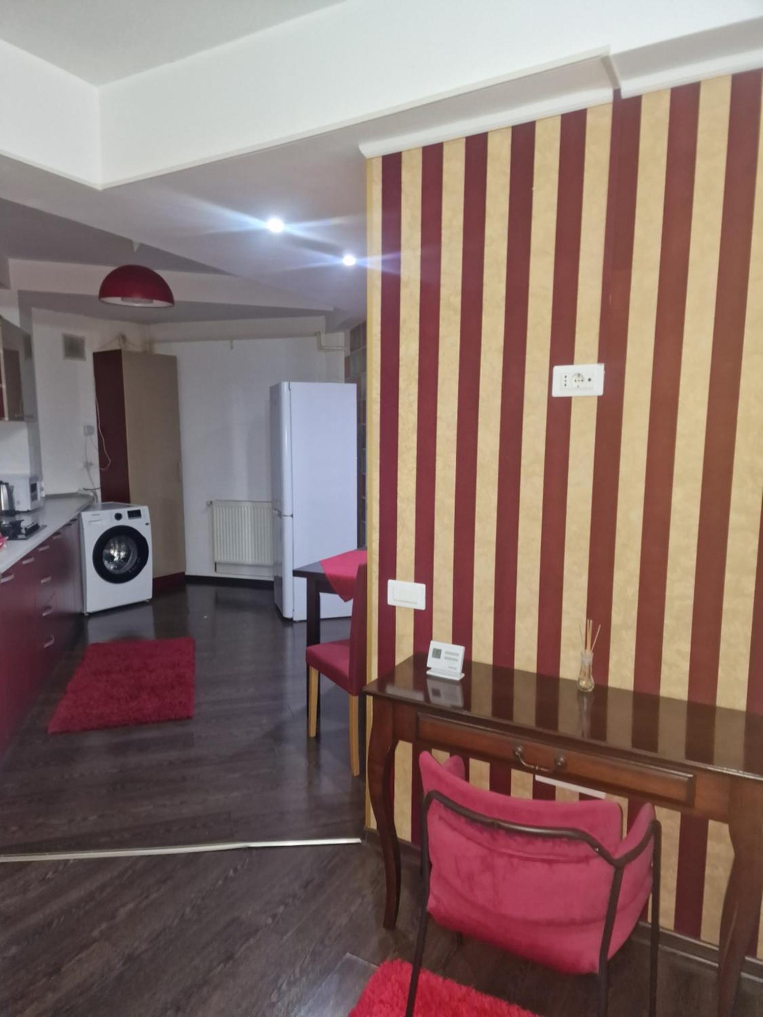 Hotel Jolie Apartments Галац Номер фото