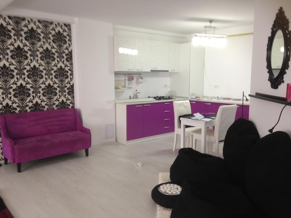 Hotel Jolie Apartments Галац Екстер'єр фото