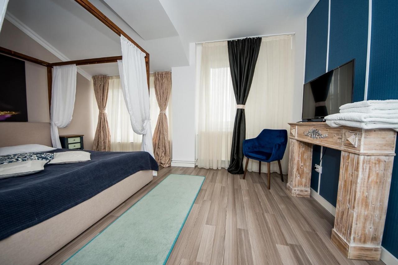 Hotel Jolie Apartments Галац Екстер'єр фото